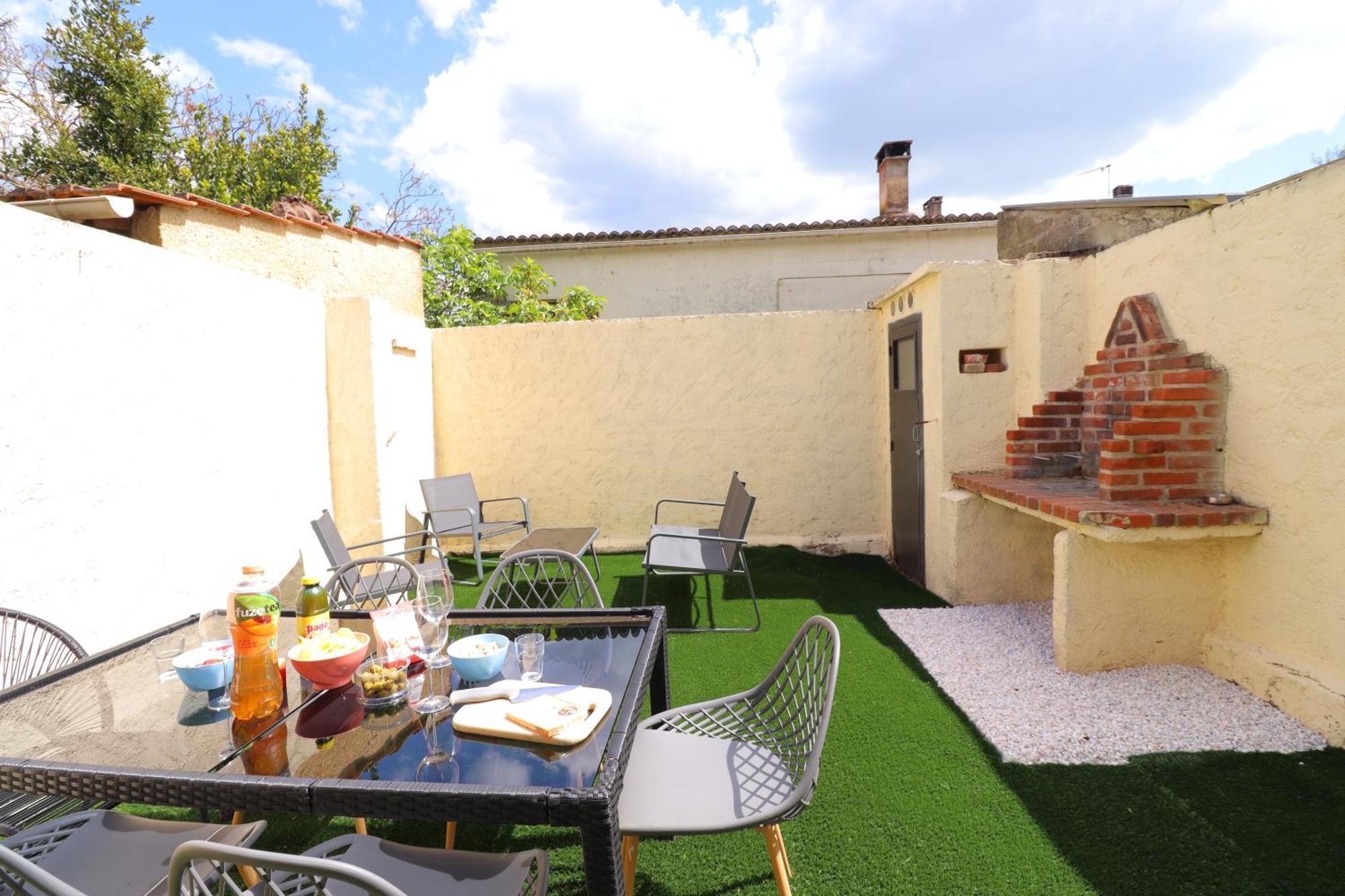 Le Patio - Spacieux T3 Avec Climatisation Et Jardin Privatif Bergerac Luaran gambar