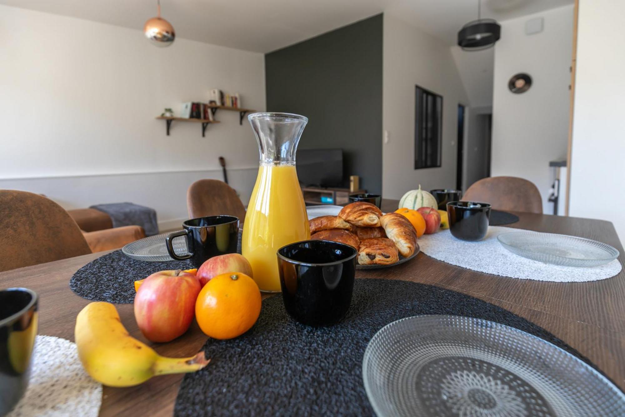 Le Patio - Spacieux T3 Avec Climatisation Et Jardin Privatif Bergerac Luaran gambar